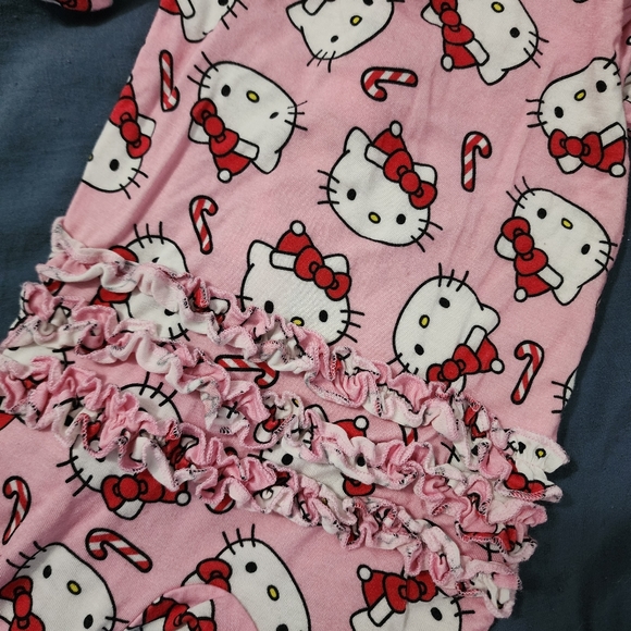 Posh Peanut Hello Kitty Candy Cane - Picture 2 of 3